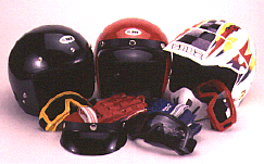 car_bro_helmet.gif (34980 bytes)